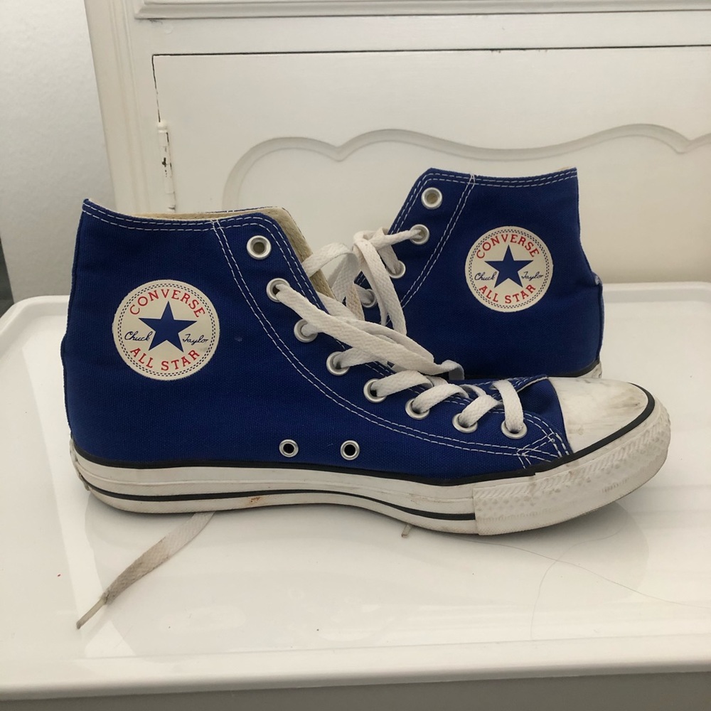 Blue Converse High tops